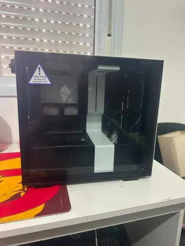 Gabinete NZXT H210i - Mini-ITX - Branco - Novo