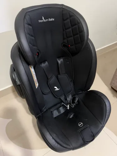 Vende-se cadeirinha