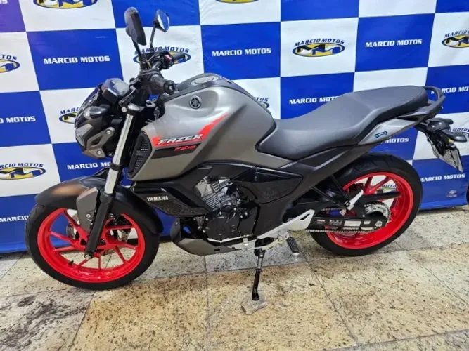 YAMAHA FZ 15 FAZER CONNECTED 25/25