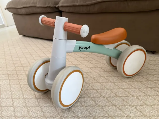 Bicicleta de equilíbrio