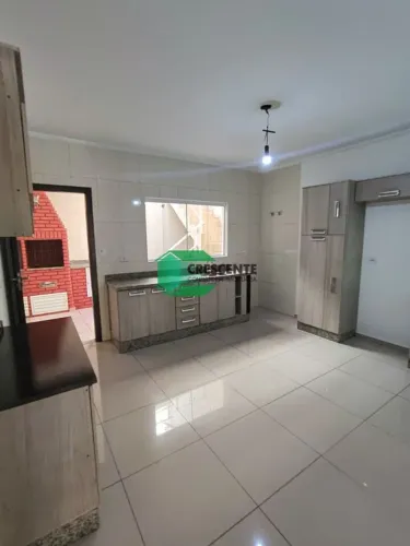 Sobrado para venda com 3 Suites 4 vagas, Campestre, Santo André.