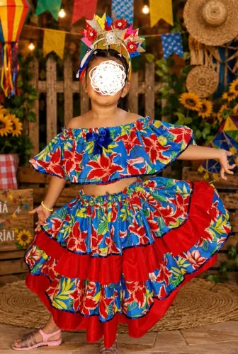 Roupa junina infantil