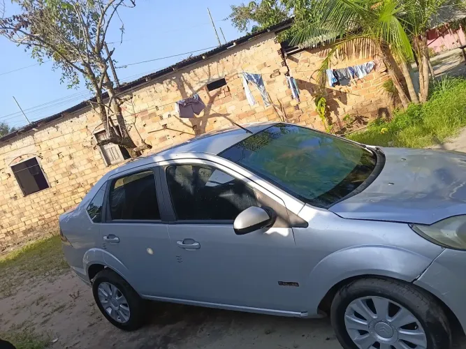 Ford Fiesta Sed. 1.6 8V Flex 4P 2012