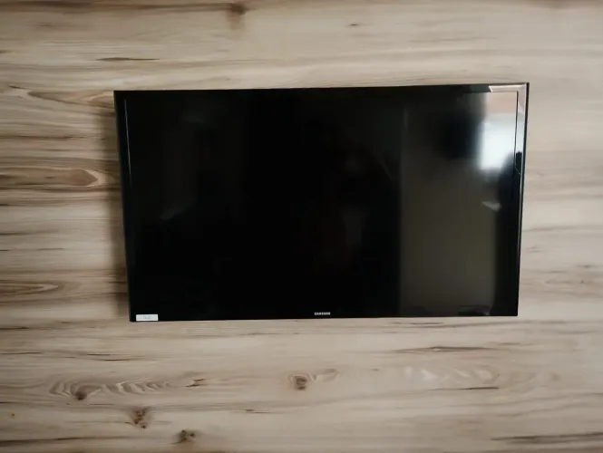 Tv Samsung 32 polegadas.