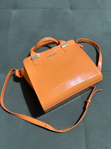 bolsa petite jolie laranja espaçosa