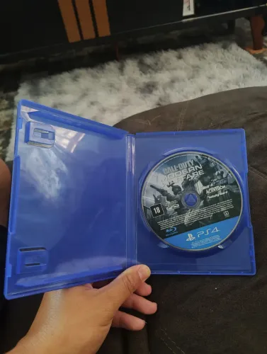 COD Modern Warfare PS4
