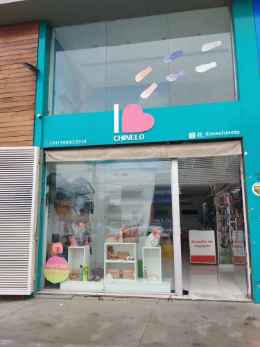 Passo excelente ponto de loja de havaianas no Barreiro 