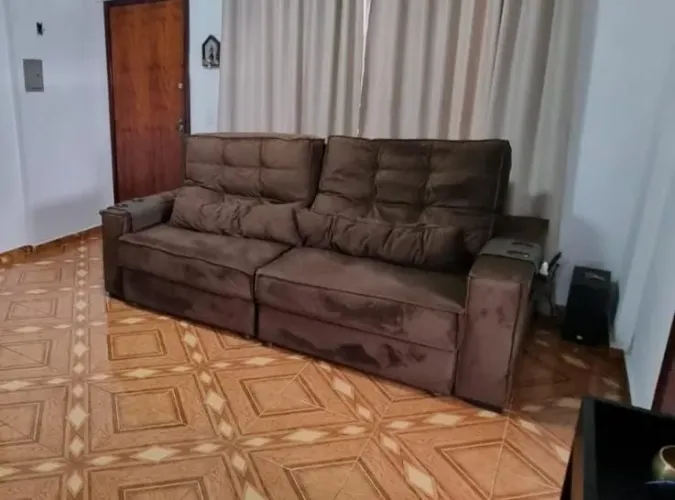 Sofá 4 lugares