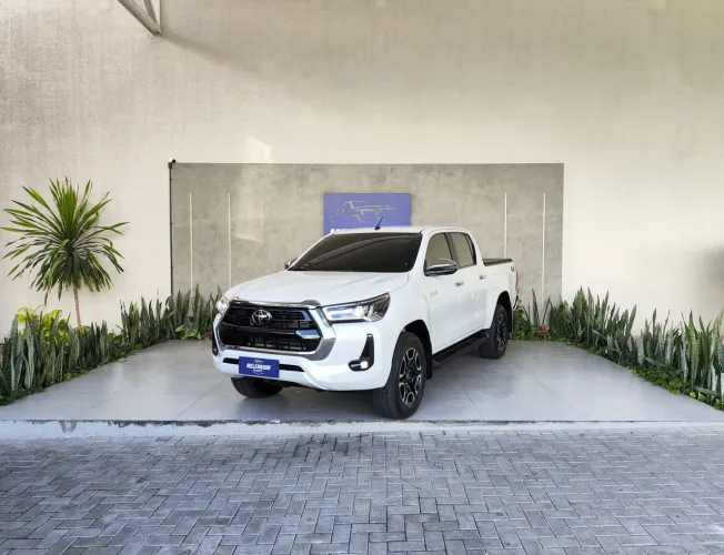 Toyota Hilux CD SRX 4X4 2.8 TDI 16V Diesel Aut. 2026