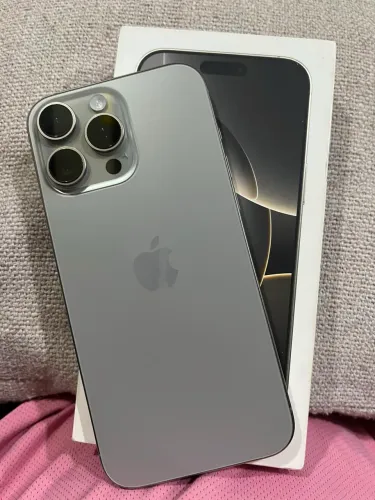 Iphone 16 pro Max