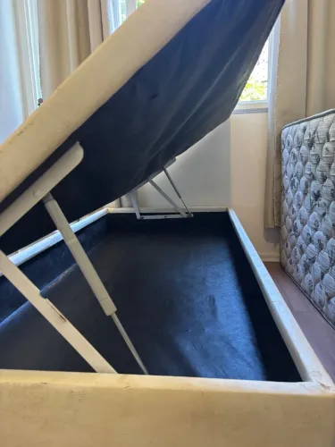 Cama de solteiro baú + colchão