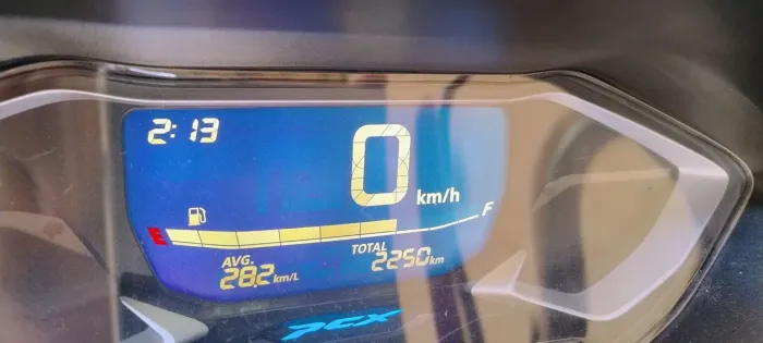 Vendo Honda PCX 160 impecável