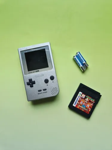Nintendo Game Boy Pocket Silver + Jogo Mídia Física + Tela Ips + Pilhas