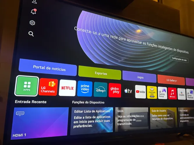 Televisão LG 60 com comando de voz