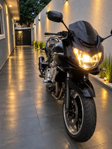 Suzuki Bandit 650S 2010 Injetada 45.000 km | 3º Dono | Manual + Chave Reserva