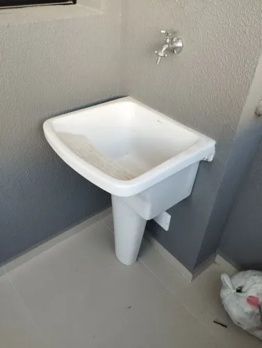 Tanque Incepa M Sem Mesa 31 Litros Branca + Coluna