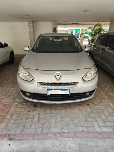 Renault Fluence Sed. Dynamique 2.0 16V Flex Aut. 2013