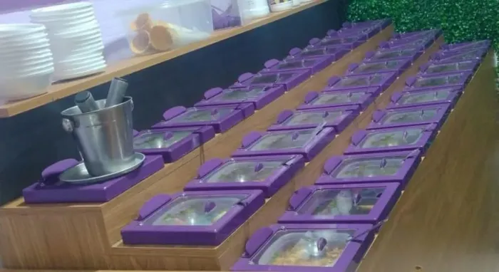 Serve serf com 30 compartimentos, para guloseimas e caldas para loja de acai