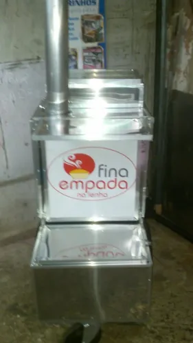 carrinho de empadas a lenha