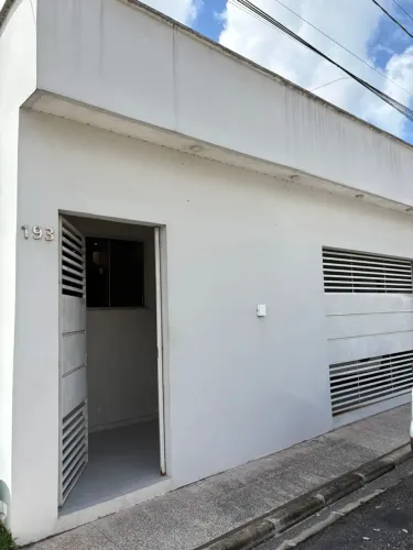 ANTONIO DANUBIA - 2/4 sendo 1 SUITE -  ANANINDEUA