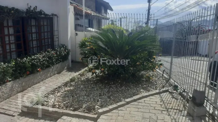 Casa à venda Rua Visconde de Taunay, Agronômica - Florianópolis