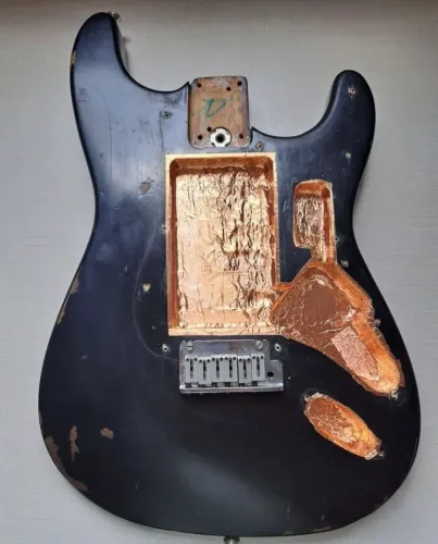 Corpo Strato Fender