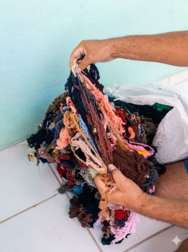 Estopa Bucha para polimento de graxa