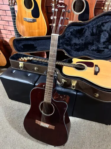 Violão Fender Cd140sce mahogany tampo sólido elétrico fishman ANALISO TROCAS