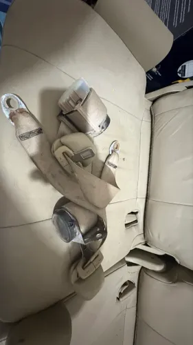 Banco 6/7 lugares sw4 original completa com cintos e acabamentos 