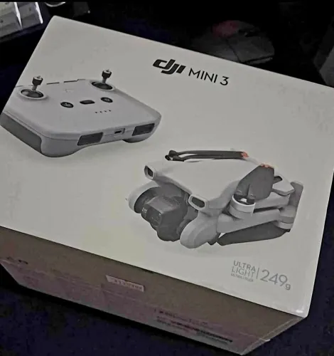 Drone dji mini 3 4k kit fly more. 