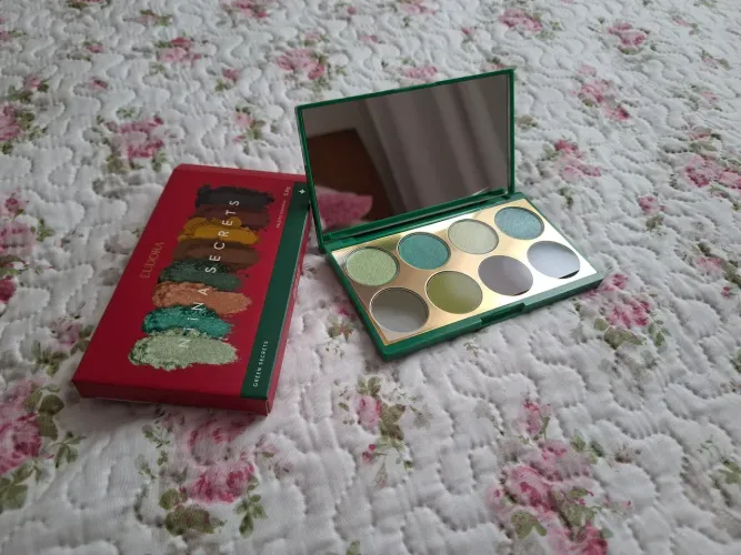 Paleta maquiagem Nina Secrets - Eudora