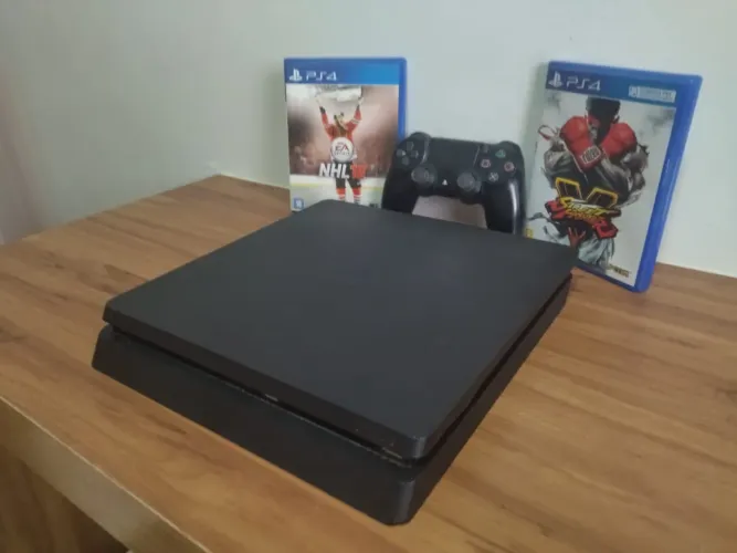 Console PlayStation 4 slim + 1 controle + 2 jogos