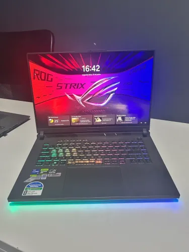 Notebook Gamer Asus ROG Strix G16