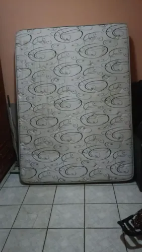 Colchão de casal retirar em Santana São José dos Campos.