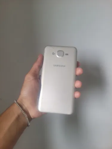 Tampa do Galaxy J7 neo em Perfeito estado !