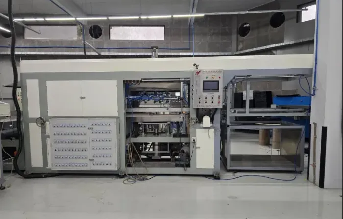 Termoformadora Automática por Bobina - Alta Produção - Forno Duplo - Embalagens
