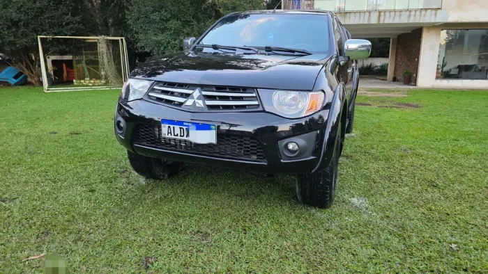 Mitsubishi L200 Triton HPE 3.2 CD TB Int.diesel MEC 2009