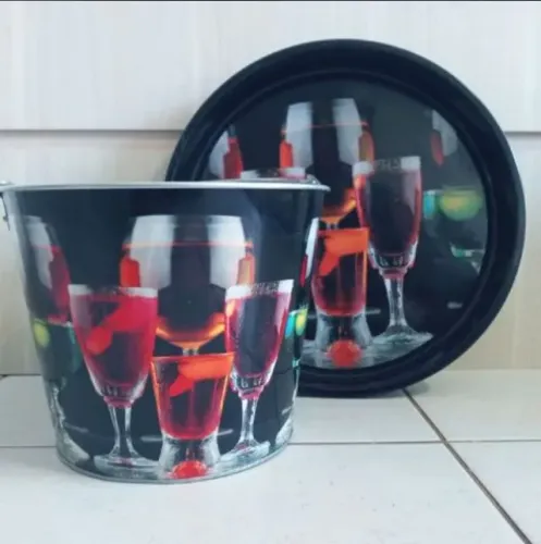 balde + bandeja conjunto em alumínio lindo para servir e decorar perfeito estado.