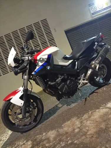 F800 R