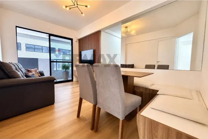 Apartamento 2 quartos com piscina - Aflitos