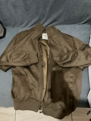 Jaqueta bomber em suede marrom M