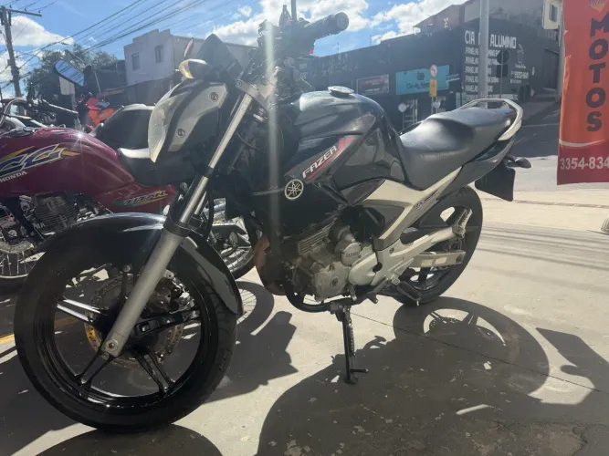 Fazer 250 por apenas 12X 1.040,00 no cartão de crédito e 1.000,00 de entrada