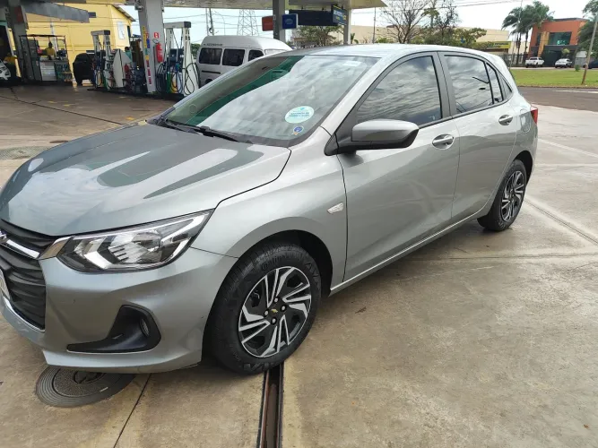 Chevrolet Onix Hatch LT 1.0 12V Flex Mec. 4P 2025