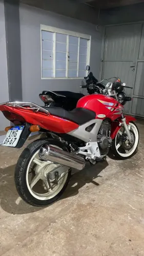 Twister preparada com mais de 300cc