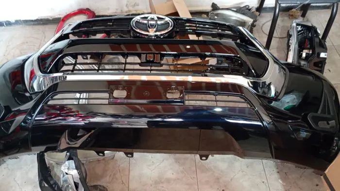Para-choque completo hilux 2022