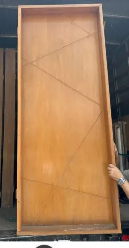 Porta maciça