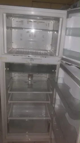 Geladeira em perfeito estado