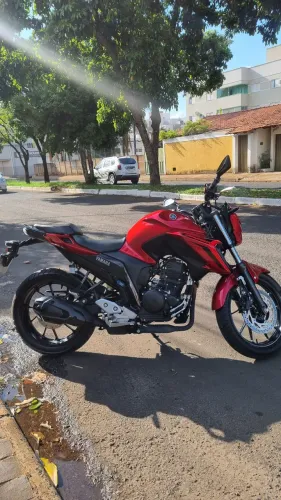 Yamaha FZ25 250 Fazer Connected 2025