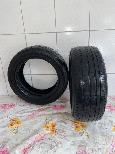 ? 2 PNEUS ARO 15 PIRELLI - NOVÍSSIMOS