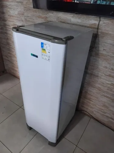 Geladeira Esmaltec 110v. Entrego em Canoas 
